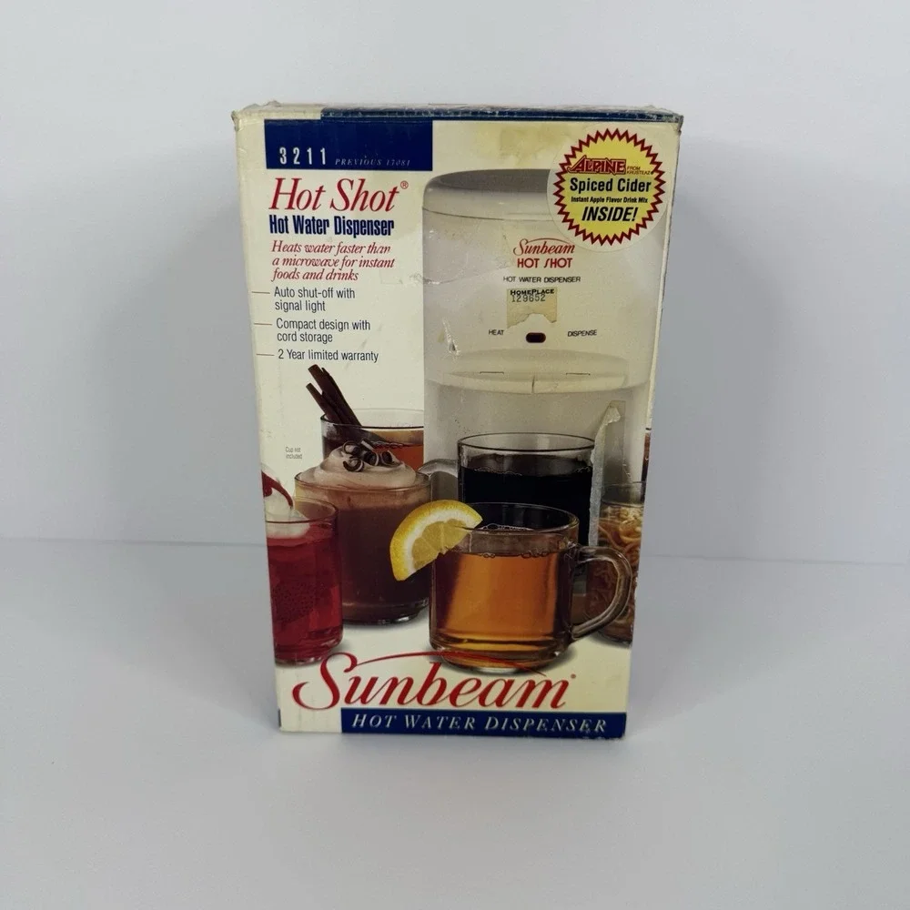 VTG Sunbeam Hot Shot Hot Water Dispenser 3211 White In Original Box Tested Works